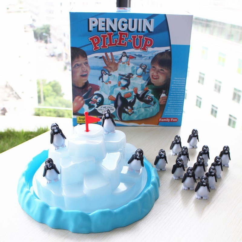 Iceberg Stacked Penguin Balanc - đánh giá và giá Board Game Saboteur